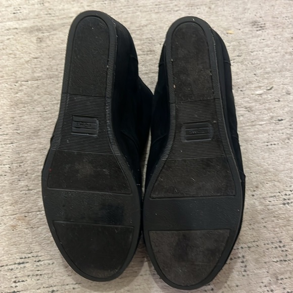 Tom's black wedge booties size 11 - Picture 6 of 9
